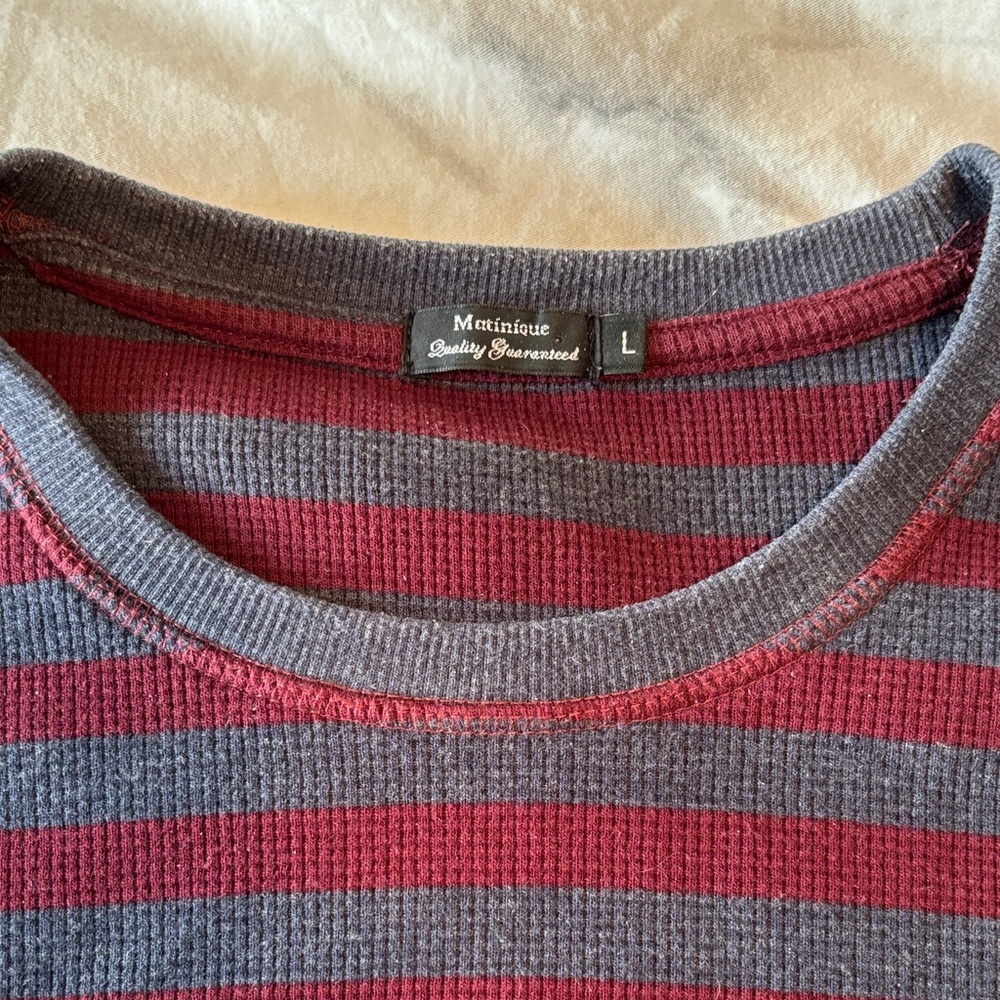 Matinique Men's Blue and Maroon Striped Crewneck Sweater